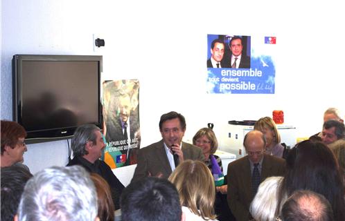 Jean-Sébastien Vialatte s'exprime devant les militants UMP de Six-Fours, Bandol, Sanary etc...