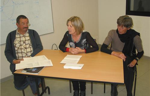 De gauche à droite, les membres du bureau, André Grochowski, Mireille Vercellino et Claire Julier.