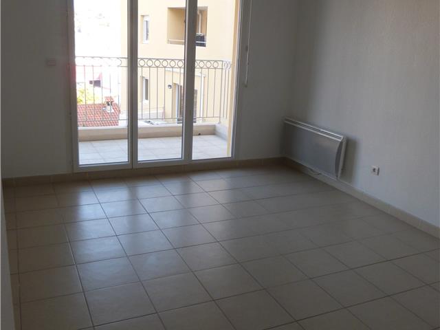 Location  Appartement F2  de 38 m² à La Seyne Gai-Versant 495 euros Réf: SFN-C64