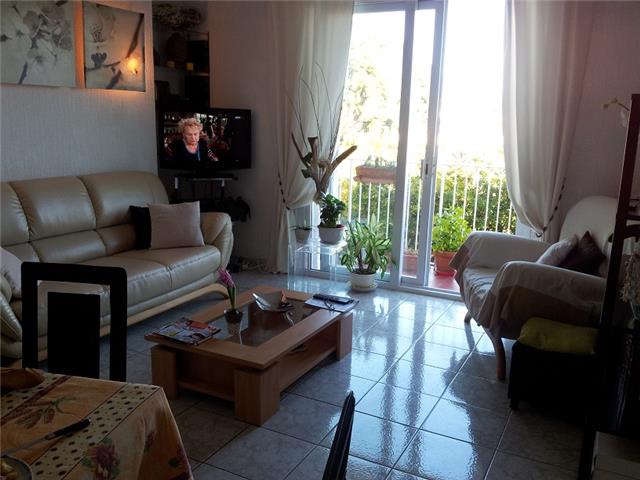 Location  Appartement F2  de 20 m² à Sanary La Gorguette 585 euros Réf: SFN-0165