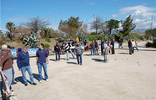 La première partie s'est engagée sous le soleil