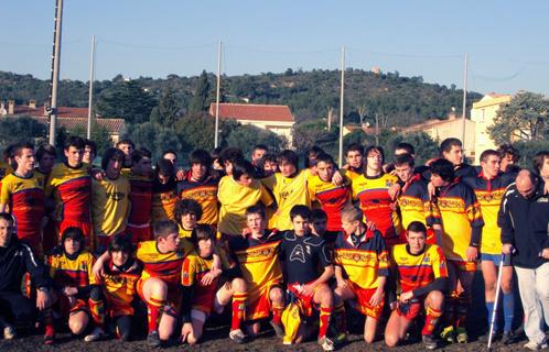 Les U17  du rugby club du Pays Six-Fournais en février.