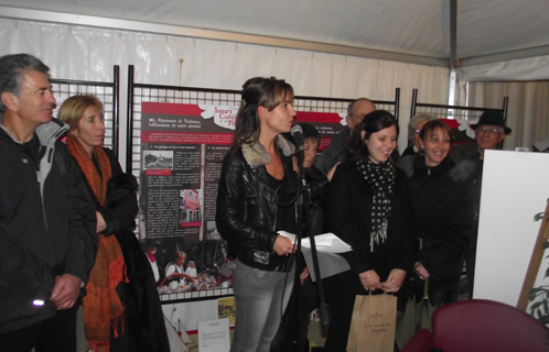 Patricia Aubert, première adjointe, à l'oeuvre dans l'inauguration de cette exposition municipale.