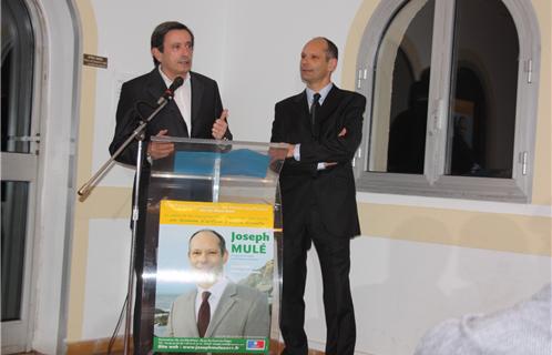 Jean-sébastien Vialatte a présenté, Joseph Mulé, candidat de l'UMP pour le canton de Six-Fours.