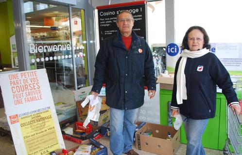 Serge et Nicole de l'association des pointus de Sanary.