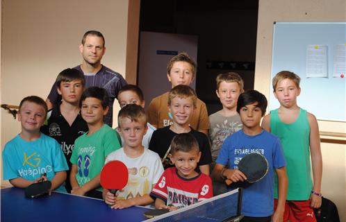 Les jeunes pongistes ont bénéficié d'une semaine d'entraînement avant l'heure avec Cyril Parack