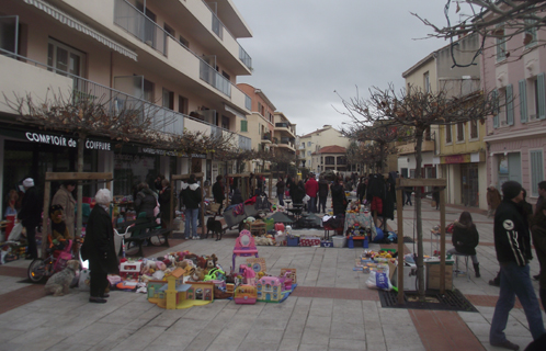 La foire aux jouets s'est déroulée dimanche place des Poilus.