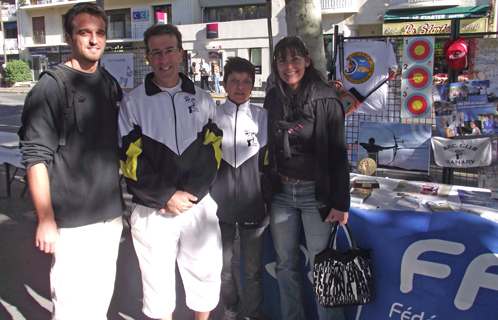 L'Arc Club de Sanary avec Annick Martin et Romain Gneri.