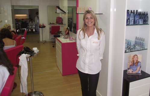 Laetitia Ranuccini, manager du salon Camille Albane au 70 rue de la République à Six-Fours.