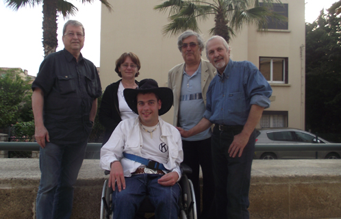 André et ses parents entourés de Claude Lemoine et André Rampal.