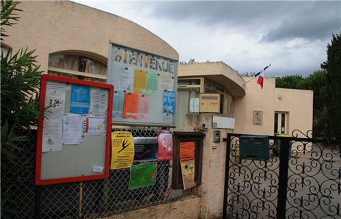 A la maternelle La Meynade d'importants travaux ont été réalisés pour assurer l'étanchéité de l'établissement.