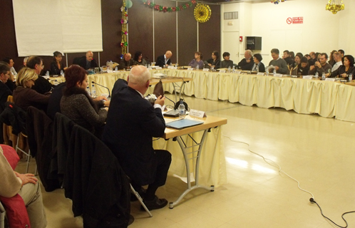 Le conseil municipal de Sanary dans la Salle Polyvalente