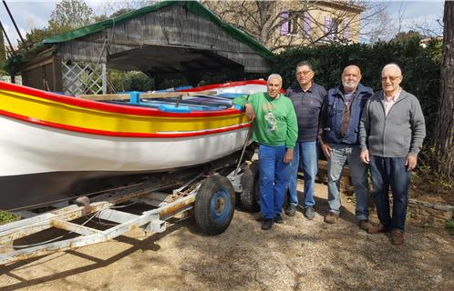 Le Grand Pin a été restauré par Henri BRUNO, Claude JAUFFRED, Antoine PALAZZOLO, René  MIGNONNEAU et Alain ANGOT, avec la participation des services techniques de la municipalité.