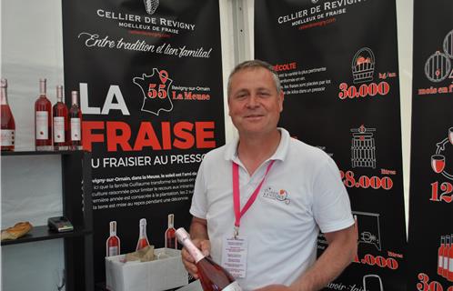 Gilles Oudinet, producteur du moelleux de fraise.