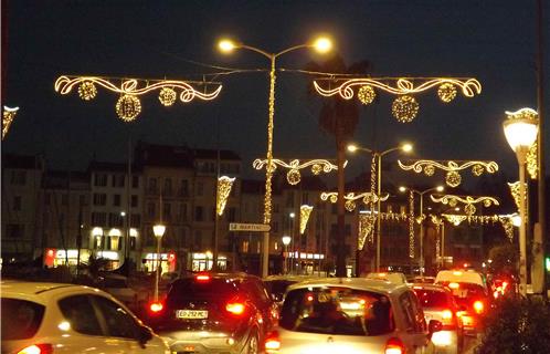 Vendredi à 17h30, le Quai Saturnin Fabre s'est éclairé;