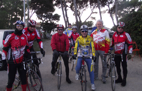 Les cyclistes sont venus nombreux à la Maison du patrimoine.