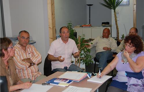 Didier Castillo (en chemise rayée) était entouré de Martine Roussel et Hervé Fabre