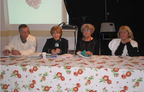 De gauche à droite,Dany Clin, vice-pésident, Olga Sabra, secrétaire, Charlotte Biasetti, présidente, Yvonne Heredia, trésorière adjointe