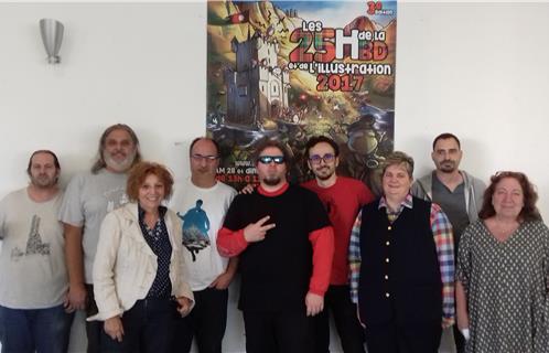 La responsable de la BDthèque municipale Josy Demaria et son équipe, l'artiste Julien Parra, le vidéaste John Caljbeut et les membres de l'Atelier Parallèle et Autour de la BD.