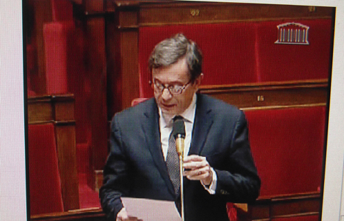 Jean-Sébastien Vialatte a posé une question jeudi après-midi relative au tracé de la LGV à l'Assemblée nationale.