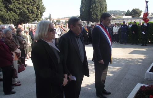 La cérémonie s'est déroulée mardi, ici Christiane Giordano, Gérard Lopez et Jean-Sébastien Vialatte.