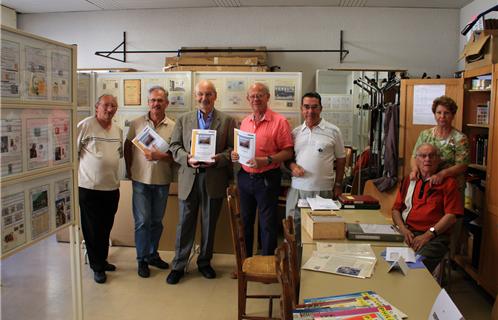 Cette opération "portes-ouvertes" a été l'occasion de reparler du bulletin "Le petit timbré". Il faut dire qu'il est vraiment agréable à lire. 