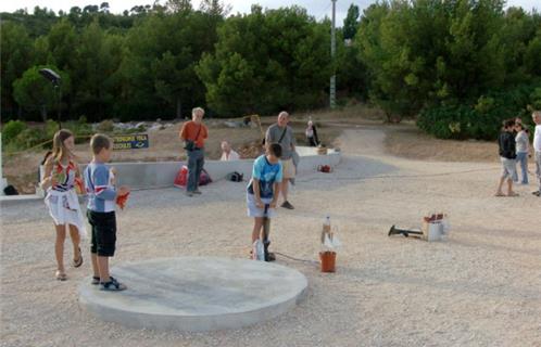 Lancement de fusées à eau depuis l'observatoire du Gros Cerveau