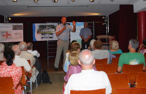 Fin juin s'est déroulé au Petit Galli la présentation de l'EHPAD "la Pinède".