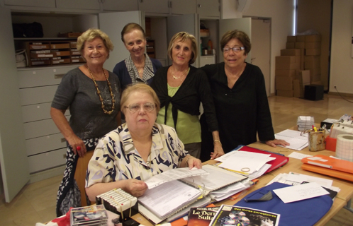 L'équipe souriante et dynamique de la bibliothèque sonore, association des donneurs de voix.