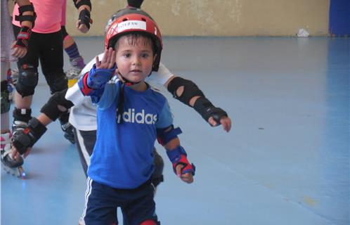 Le club compte de nombreuses fratries: Esteban, 3 ans, est le frère d'un entraîneur des vitesseux.