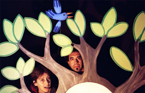 Roseline Dauban et Jean-Noël Rodriguez de la compagnie Rêve Lune, "théâtre musicale, poétique et visuel".