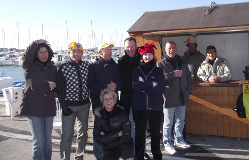 Paule Zucconi avec les bénévoles du Rotary club de Six-Fours.