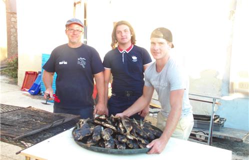 Frédéric Agostinetti a fait griller 120 kilos de saupes.