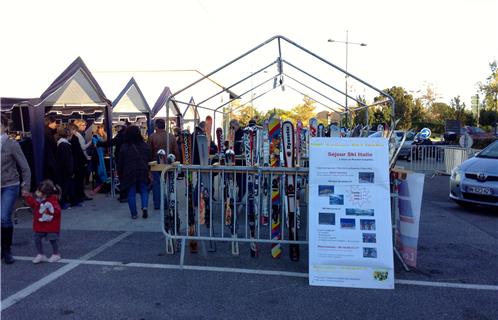 La foire aux skis a débuté ce matin, 9 novembre à 9h00 et se clôturera lundi 11 novembre à 12h00.