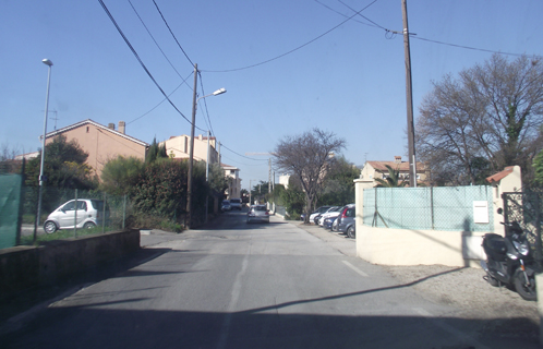 A partir de jeudi il est recommandé aux personnes qui n'ont pas obligation d'emprunter la rue Bouillibaye d'utiliser les itinéraires conseillés.