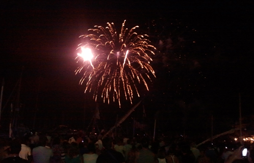 Dernier feu d'artifice de l'été à Sanary.