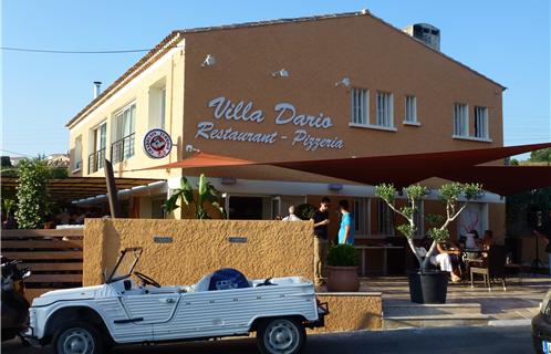 La Villa Dario, située chemin des Roches, en bordure de la route de Bandol