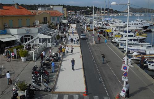 Le quai Saint-Pierre aménagé pour l'occasion.