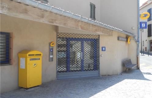 Actuel bureau de poste du Brusc, rue Marius Bondil