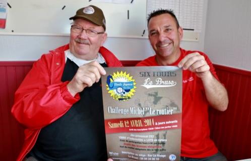 Michel Rivière 'Le Routier' et Bruno Golé, Président de la Boule Joyeuse des Iles