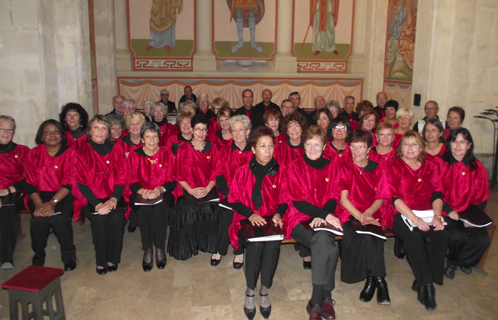 La chorale Ililanga dirigée par François Peyras.