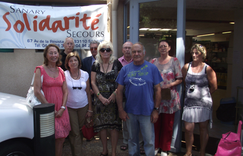 L'équipe de Sanary solidarité secours avec le club Inner-Whell de Toulon.