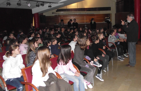 La rencontre avec les scolaires s'est déroulée vendredi matin au Petit Galli.