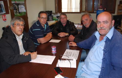 L'équipe dirigeante du RC Six-Fournais en compagnie du président Pierre-Yves Prolhac.