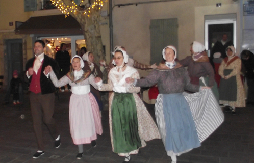 La Coustiero Flourido a offert des danses traditionnelles.