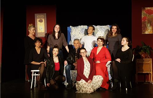 La troupe "La Poule et le Soleil" présentait "Octave et les Valeureuses" d'Alberto Lombardo mardi soir dernier. 