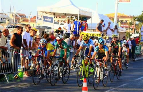 3ème Grand prix cycliste de la ville 2015 organisé par le VCSF...on attend l'édition 2016!