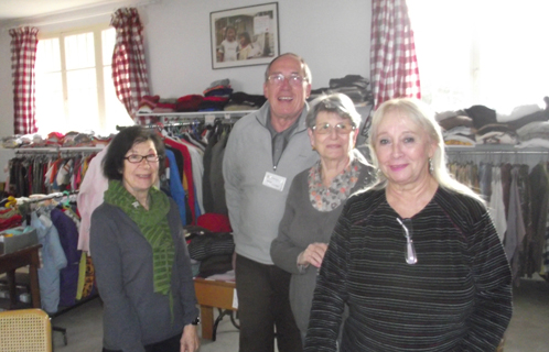 Les bénévoles mettent tout leur coeur pour s'occuper du Vestiaire Solidaire.