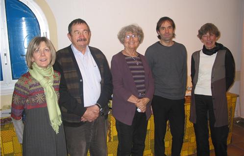 Au centre, Charlotte Biasetti entourée des membres de Lumières du Sud.