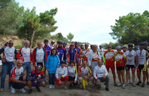 Le vélo était à l'honneur dimanche matin avec le vélo club de Six-Fours et des pensionnaires des clubs de l'agglomération Toulonnaise.
